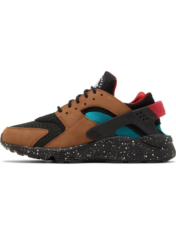 Кроссовки Nike Air Huarache 'Light British Tan Geode Green' — изображение 3 из 8, коричневый