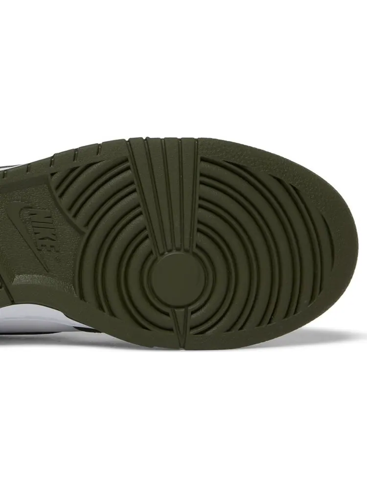 Кроссовки Nike Dunk High 'Cargo Khaki' 2022 — изображение 5 из 8, зеленый