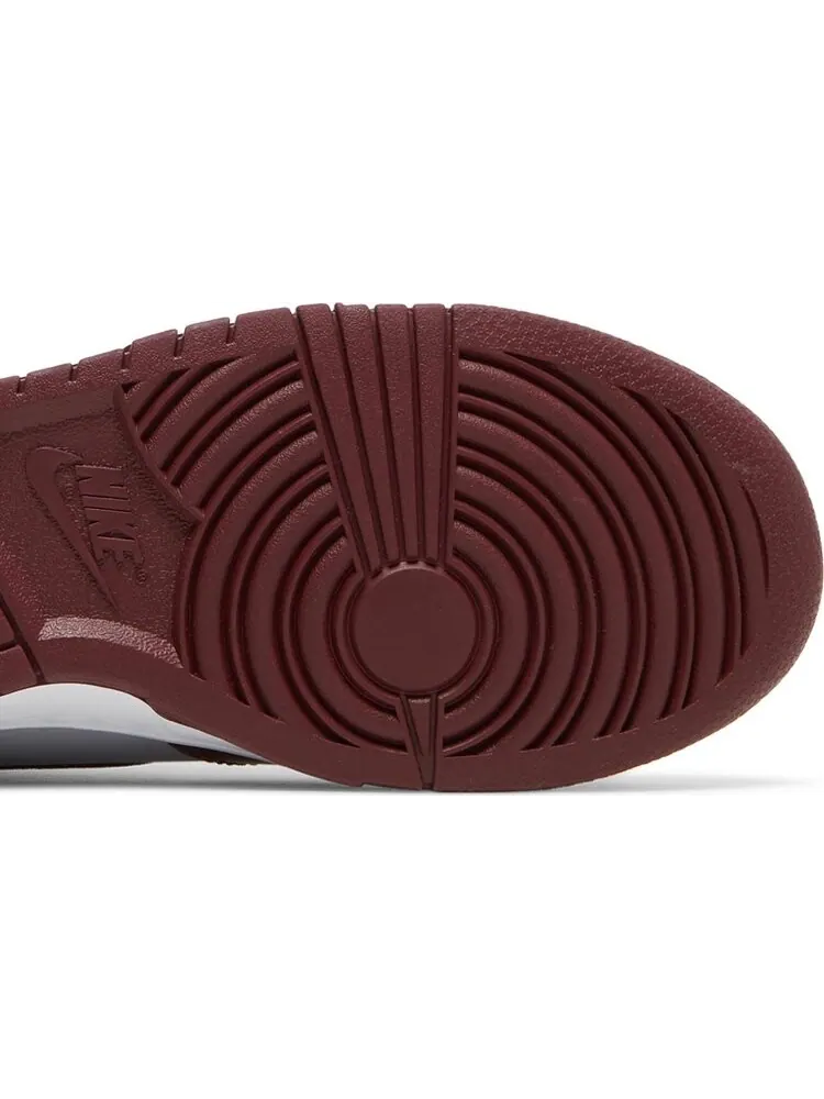 Кроссовки Nike Dunk High 'Dark Beetroot' — изображение 5 из 8, красный