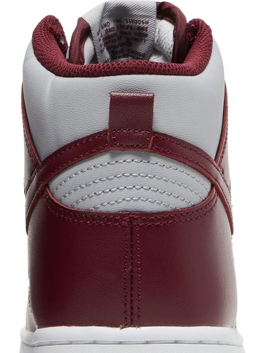 Кроссовки Nike Dunk High 'Dark Beetroot' — изображение 7 из 8, красный