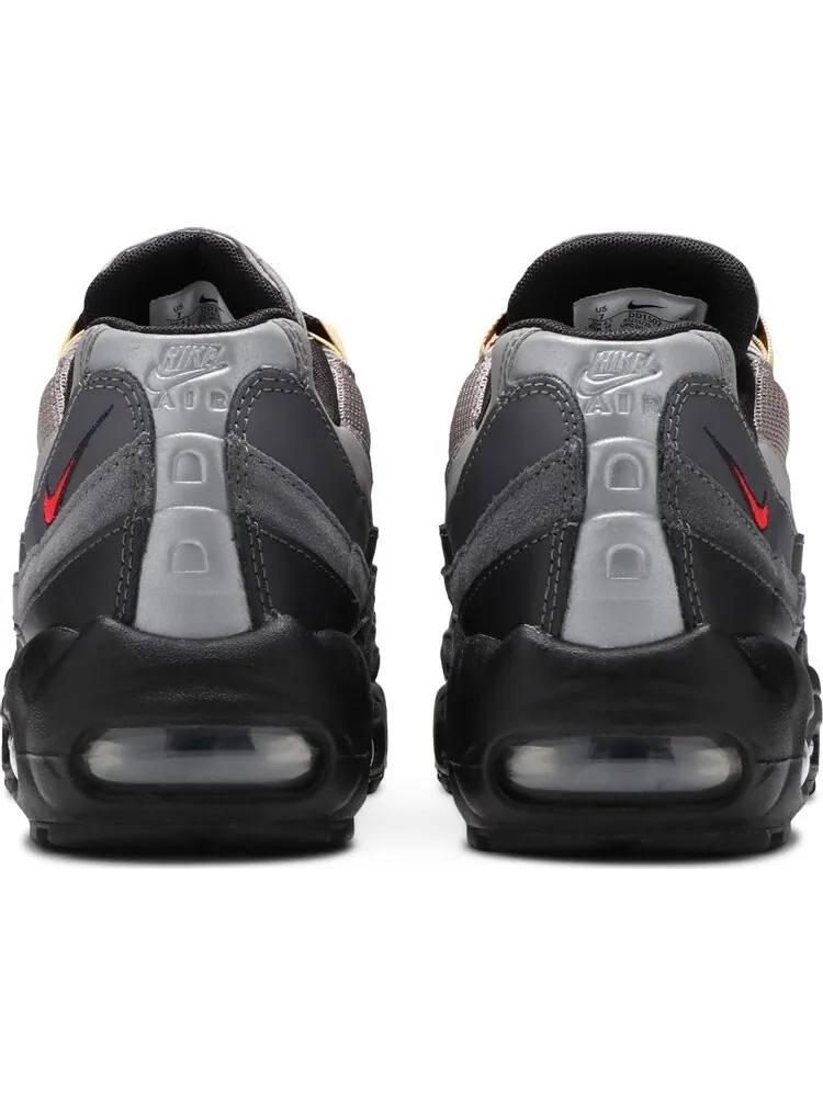 Кроссовки Nike Wmns Air Max 95 SE 'Evolution of Icons' — изображение 6 из 8, серый
