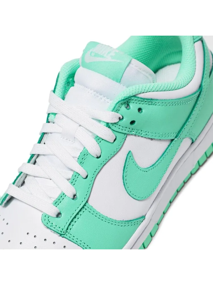 Кроссовки Nike Wmns Dunk Low 'Green Glow' — изображение 9 из 10, зеленый