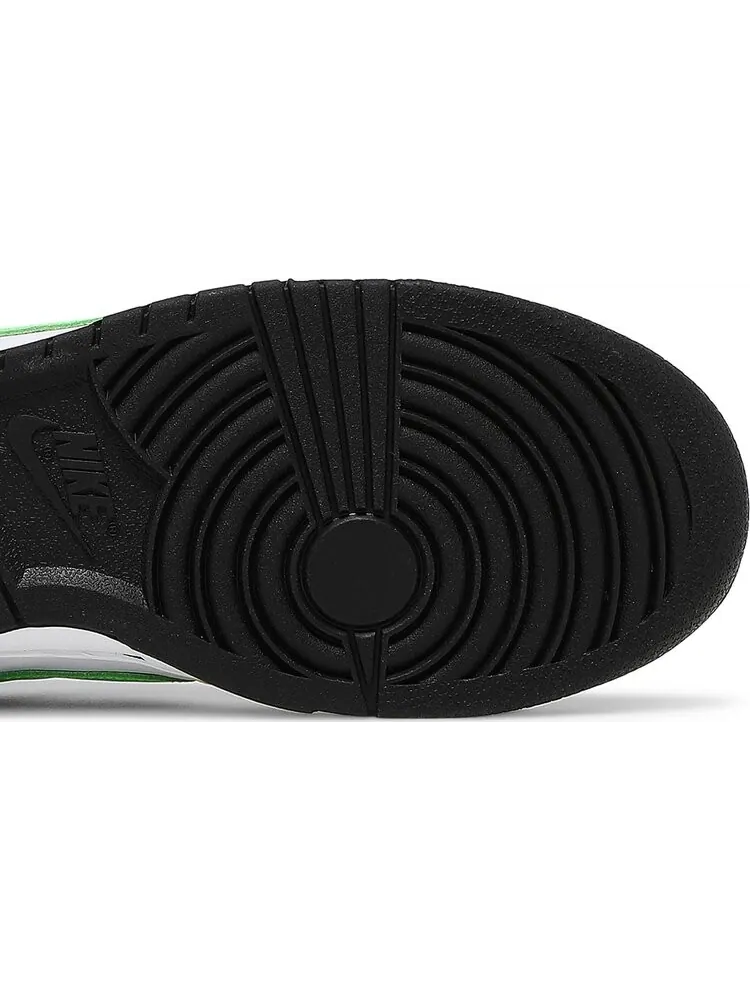Кроссовки Nike Wmns Dunk Low 'Green Strike' — изображение 5 из 10, мульти