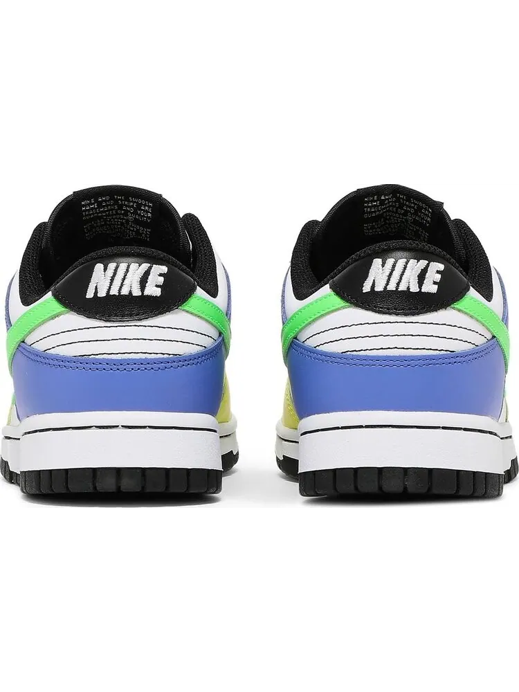 Кроссовки Nike Wmns Dunk Low 'Green Strike' — изображение 6 из 10, мульти