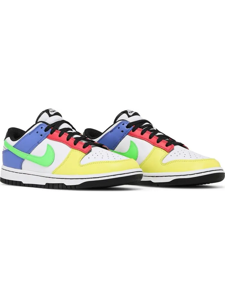 Кроссовки Nike Wmns Dunk Low 'Green Strike' — изображение 8 из 10, мульти