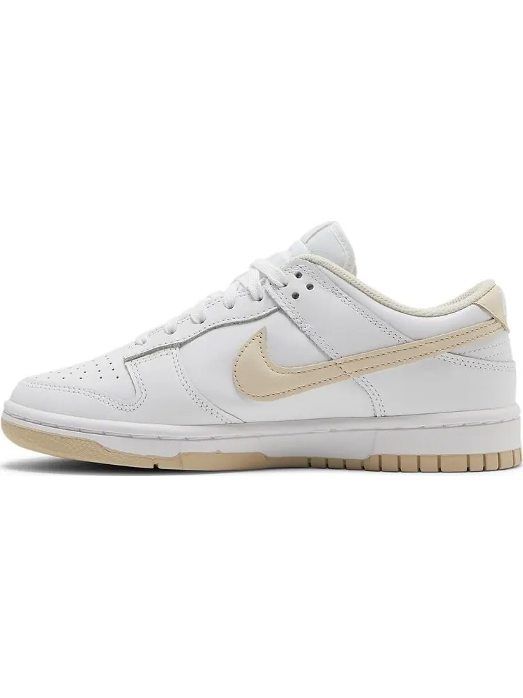 Кроссовки Nike Wmns Dunk Low 'White Pearl' — изображение 3 из 8, белый