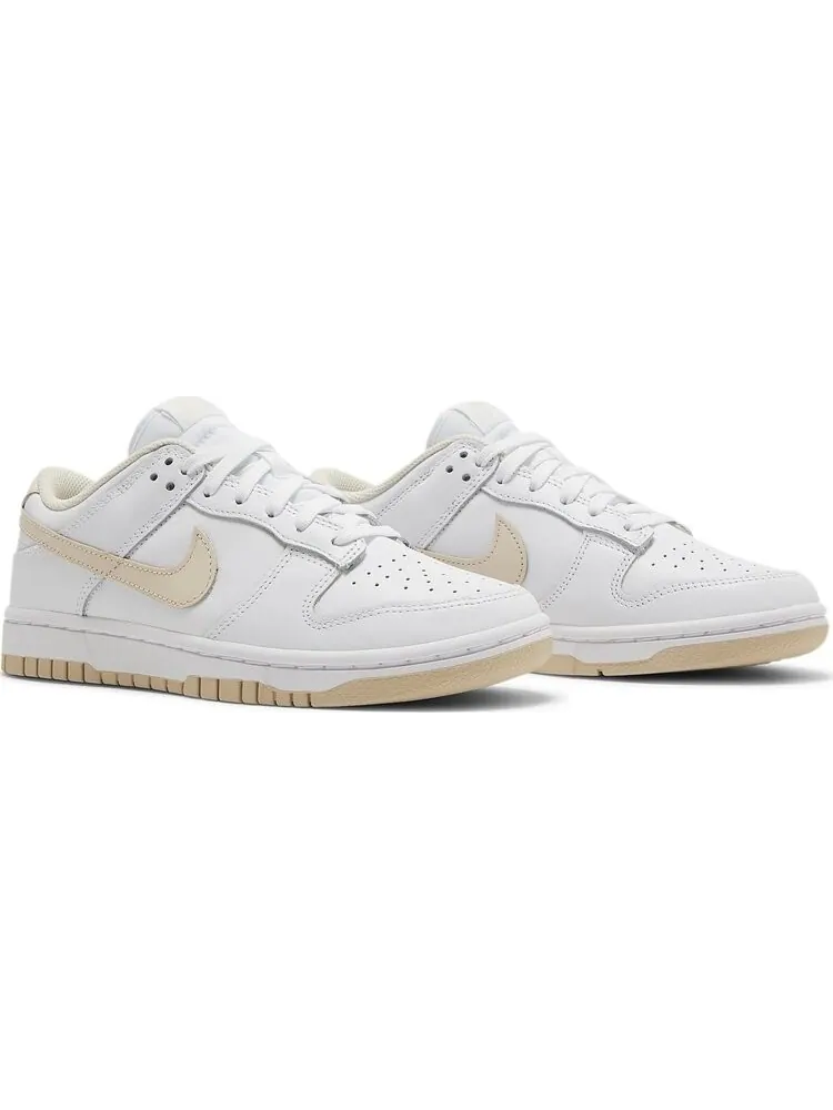 Кроссовки Nike Wmns Dunk Low 'White Pearl' — изображение 8 из 8, белый