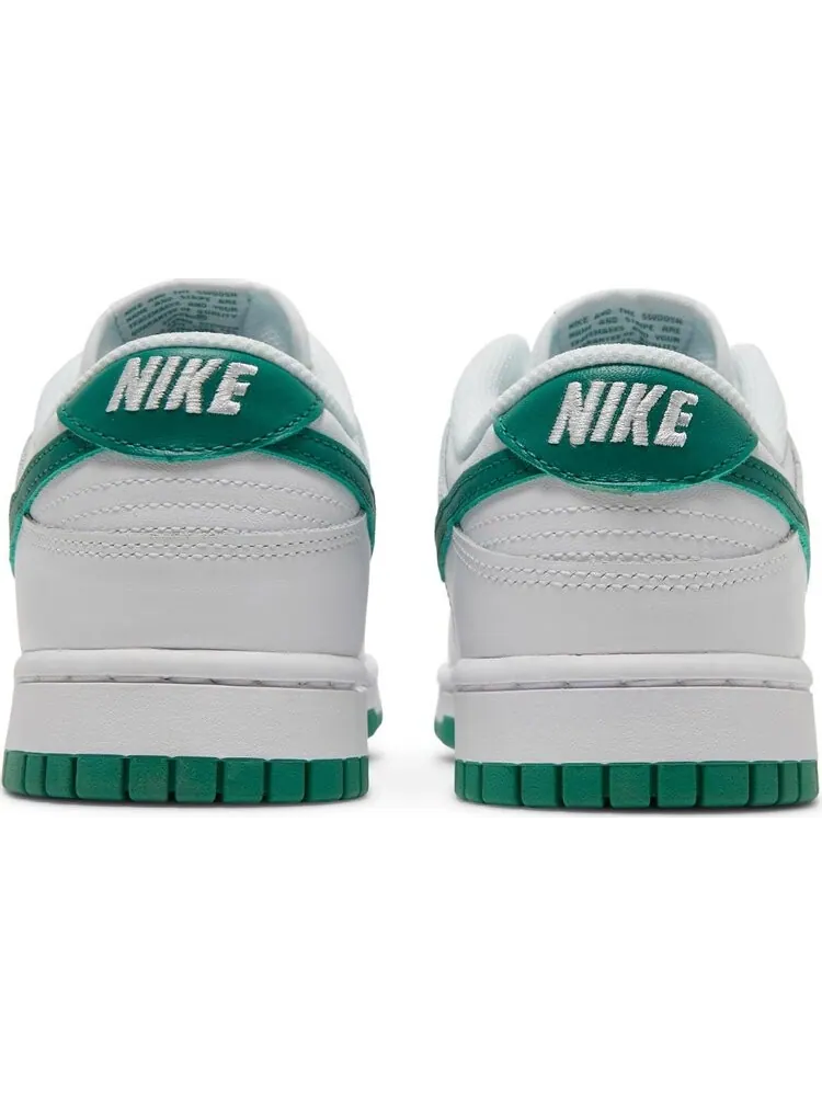 Кроссовки Nike Wmns Dunk Low 'Green Noise' — изображение 6 из 8, белый