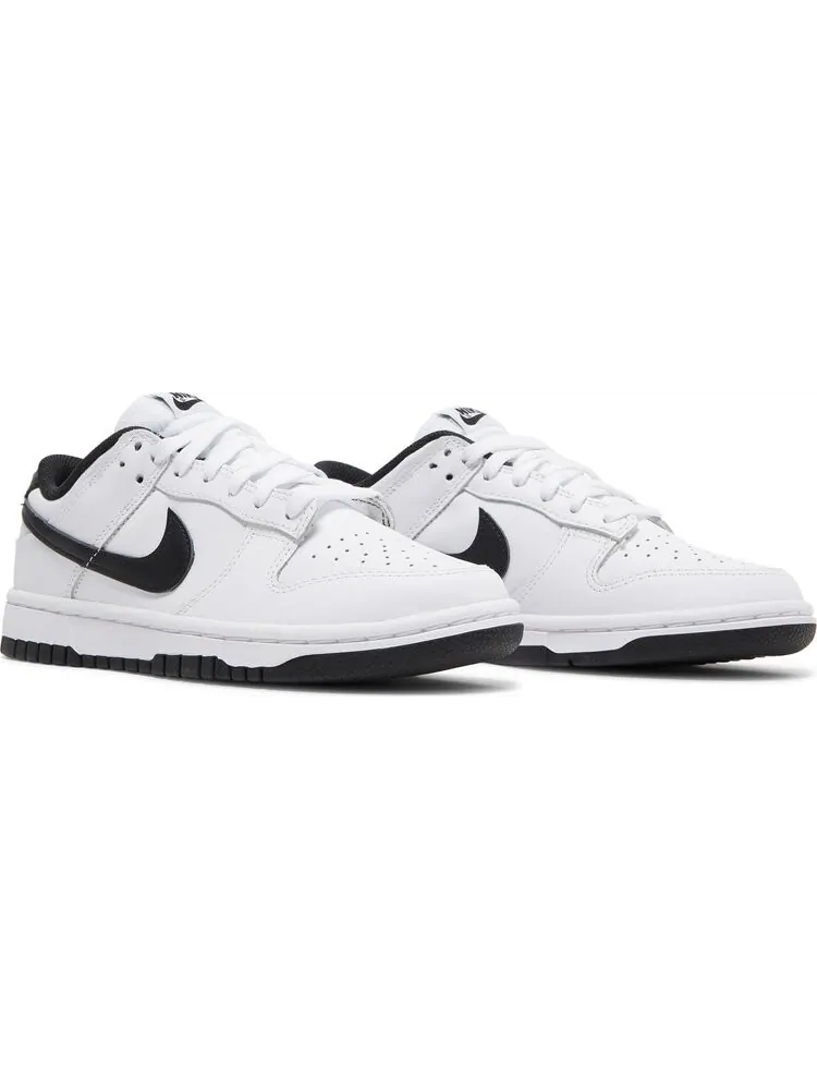 Кроссовки Nike Wmns Dunk Low 'White Black' — изображение 8 из 8, белый