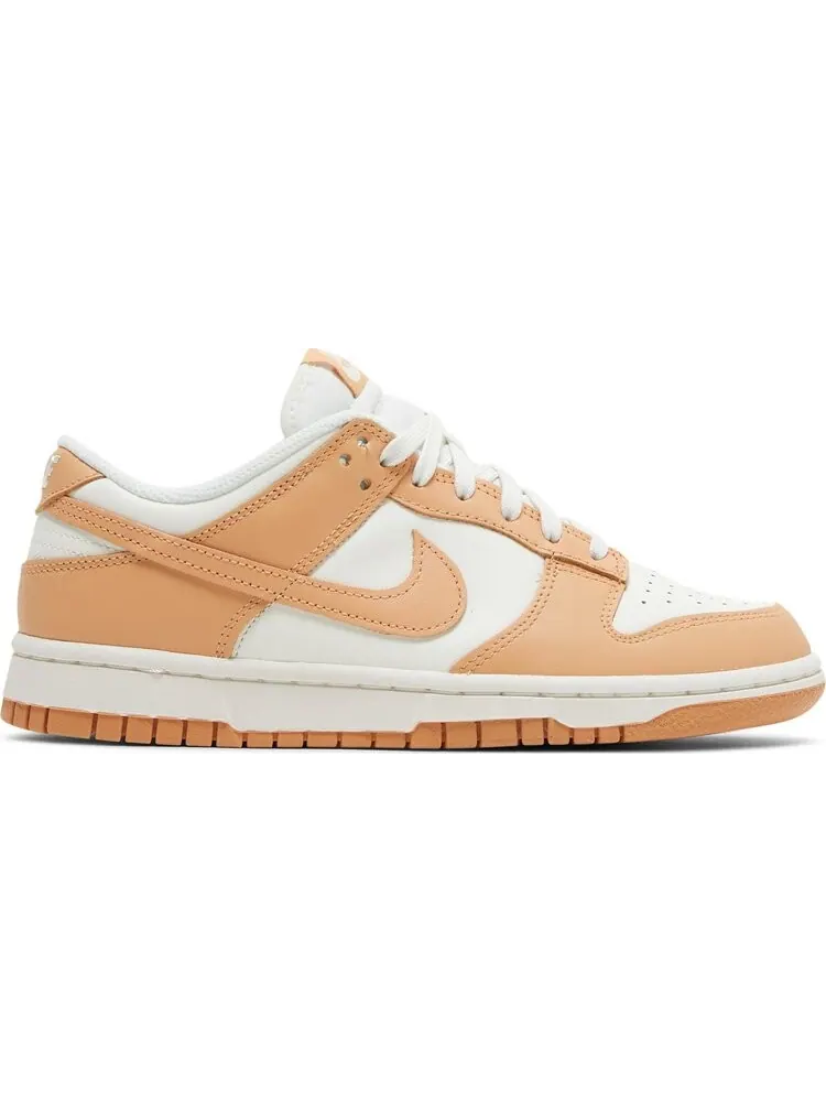 Кроссовки Nike Wmns Dunk Low 'Harvest Moon' — изображение 1 из 8, загар