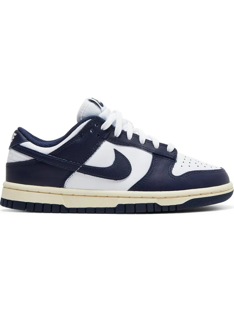 Кроссовки Nike Wmns Dunk Low 'Vintage Navy' — изображение 1 из 10, синий