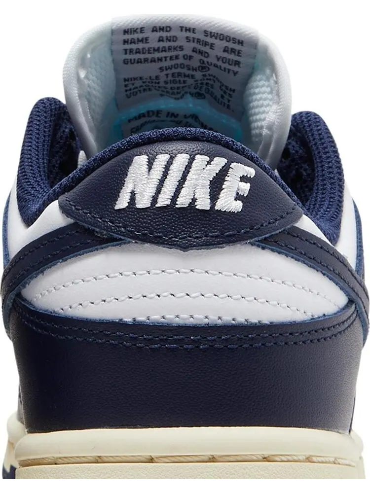 Кроссовки Nike Wmns Dunk Low 'Vintage Navy' — изображение 7 из 10, синий