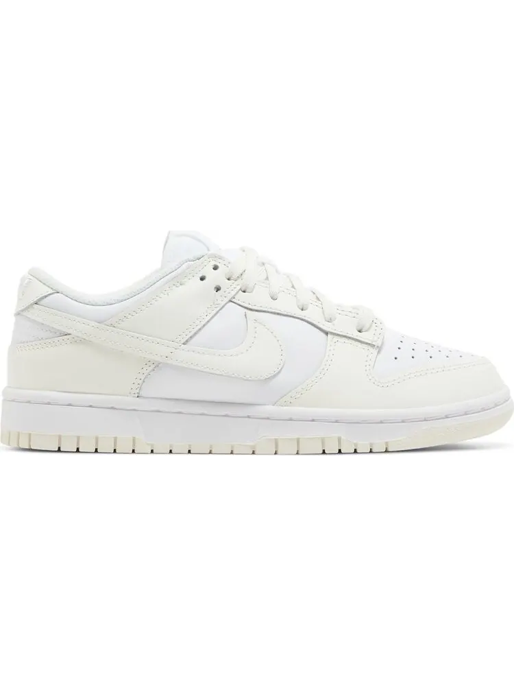 Кроссовки Nike Wmns Dunk Low 'White Sail' — изображение 1 из 8, бежевый