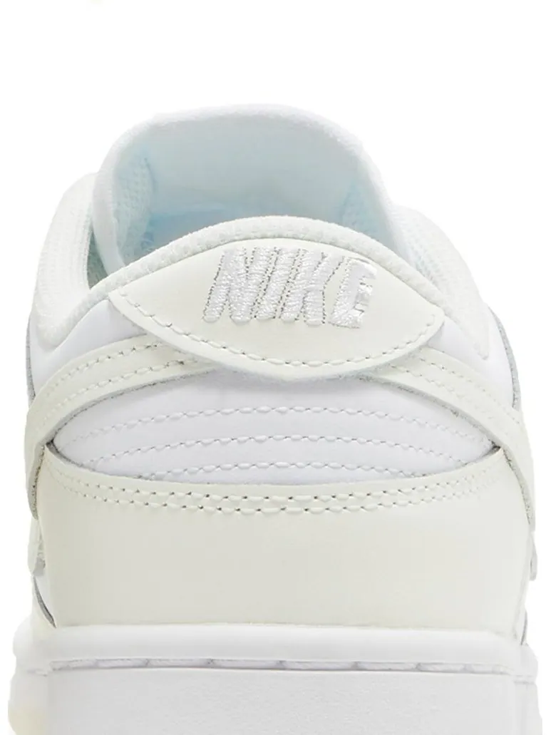 Кроссовки Nike Wmns Dunk Low 'White Sail' — изображение 7 из 8, бежевый