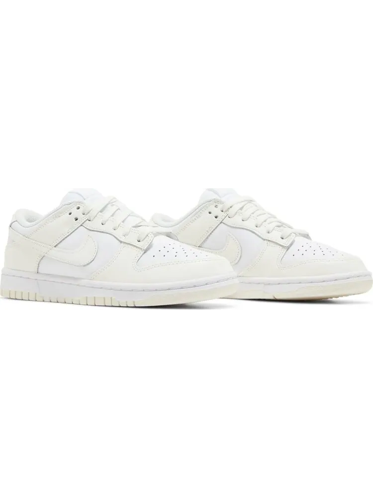 Кроссовки Nike Wmns Dunk Low 'White Sail' — изображение 8 из 8, бежевый