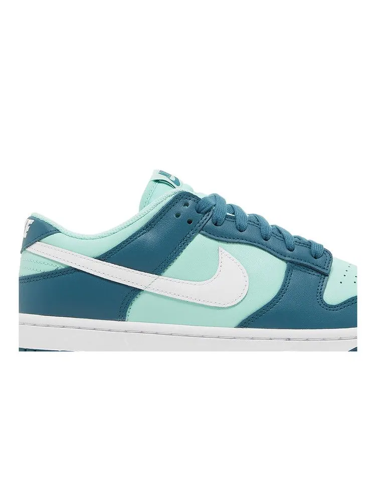 Кроссовки Nike Wmns Dunk Low 'Geode Teal' — изображение 3 из 9, белый