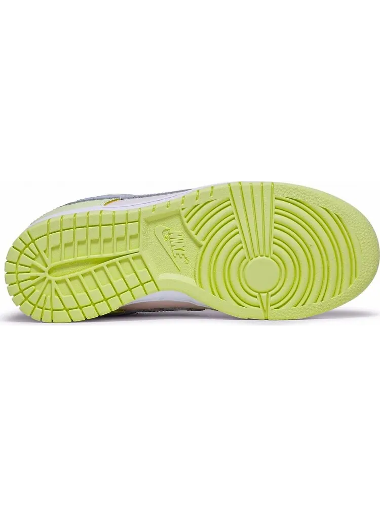 Кроссовки Nike Wmns Dunk Low 'Lime Ice' — изображение 4 из 10, зеленый