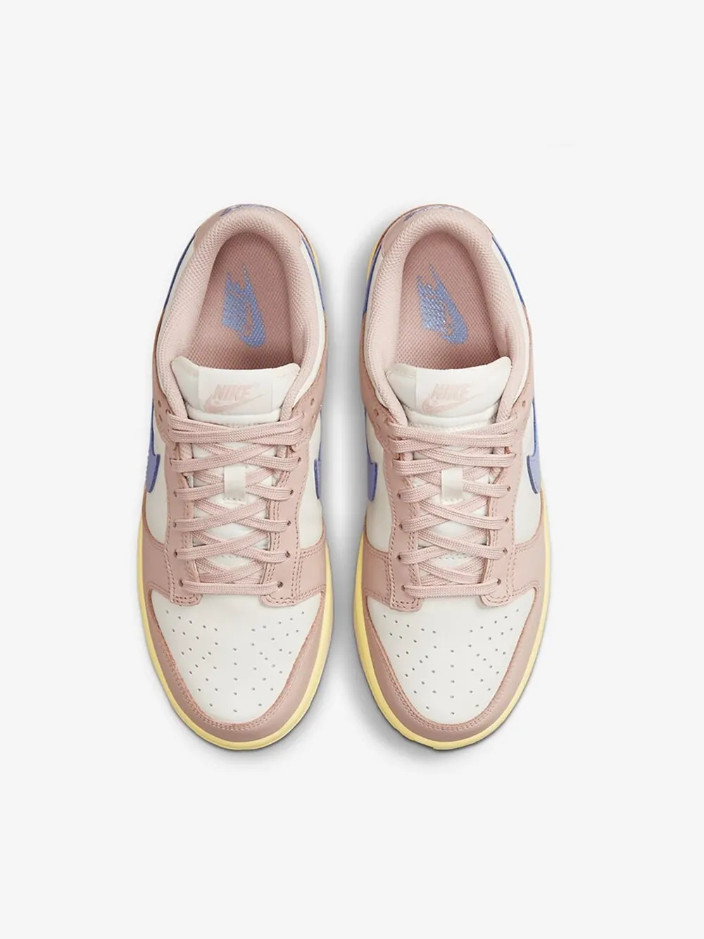 Кроссовки Nike Wmns Dunk Low 'Pink Oxford' — изображение 3 из 8, розовый