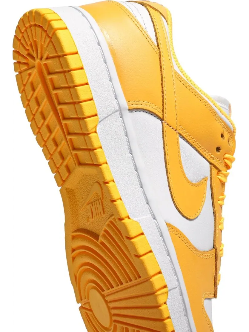 Кроссовки Nike Wmns Dunk Low 'Laser Orange' — изображение 10 из 10, оранжевый