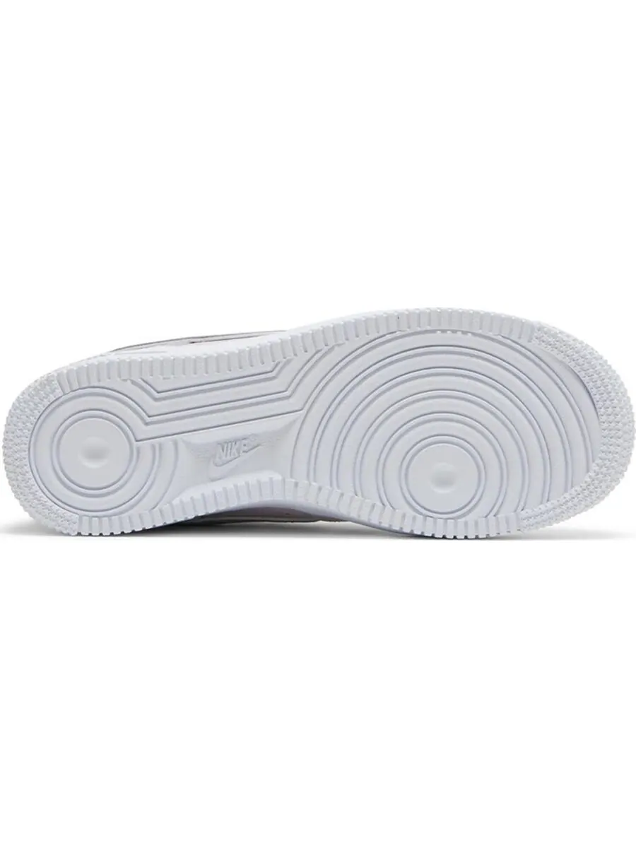 Кроссовки Nike Wmns Air Force 1 '07 Essential 'Venice Metallic Silver' — изображение 4 из 4