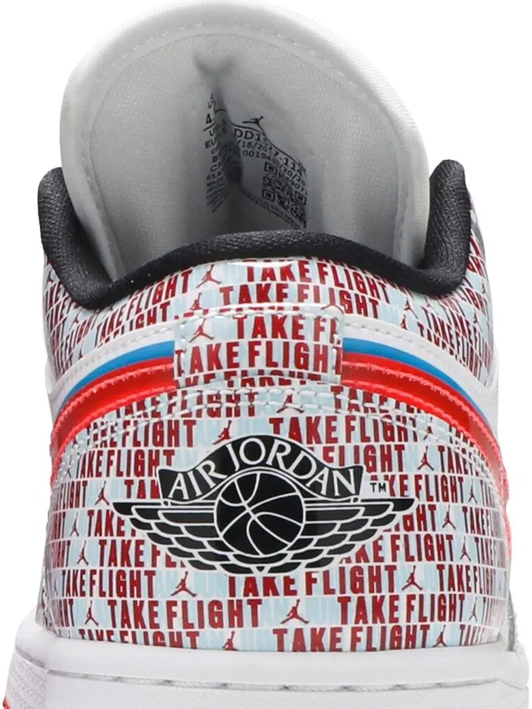 Кроссовки Air Jordan 1 Low SE GS Take Flight — изображение 7 из 8, белый
