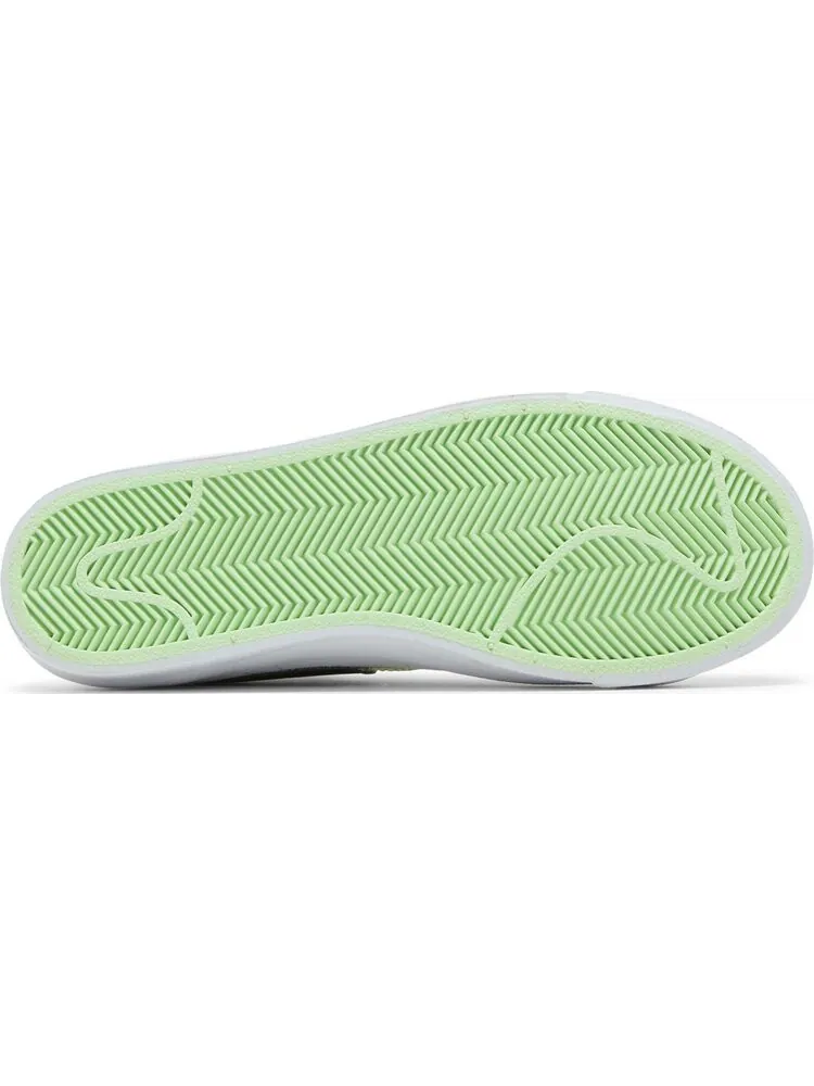 Кроссовки Nike Blazer Mid '77 SE GS 'Double Swoosh - White Vapor Green' — изображение 4 из 8, белый