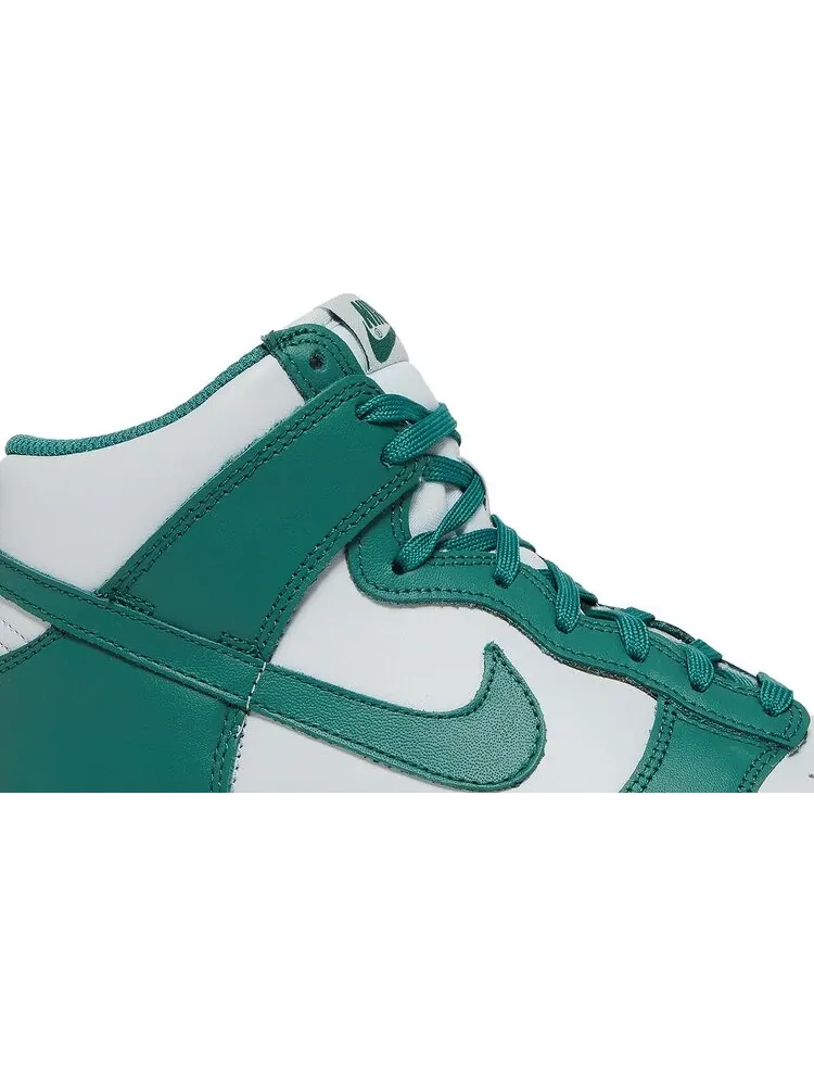 Кроссовки Nike Wmns Dunk High 'Bicoastal' — изображение 2 из 8, зеленый