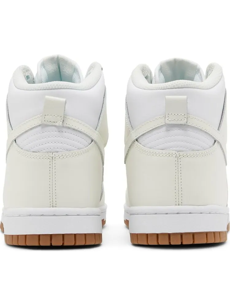Кроссовки Nike Wmns Dunk High 'Sail Gum' — изображение 6 из 8, белый