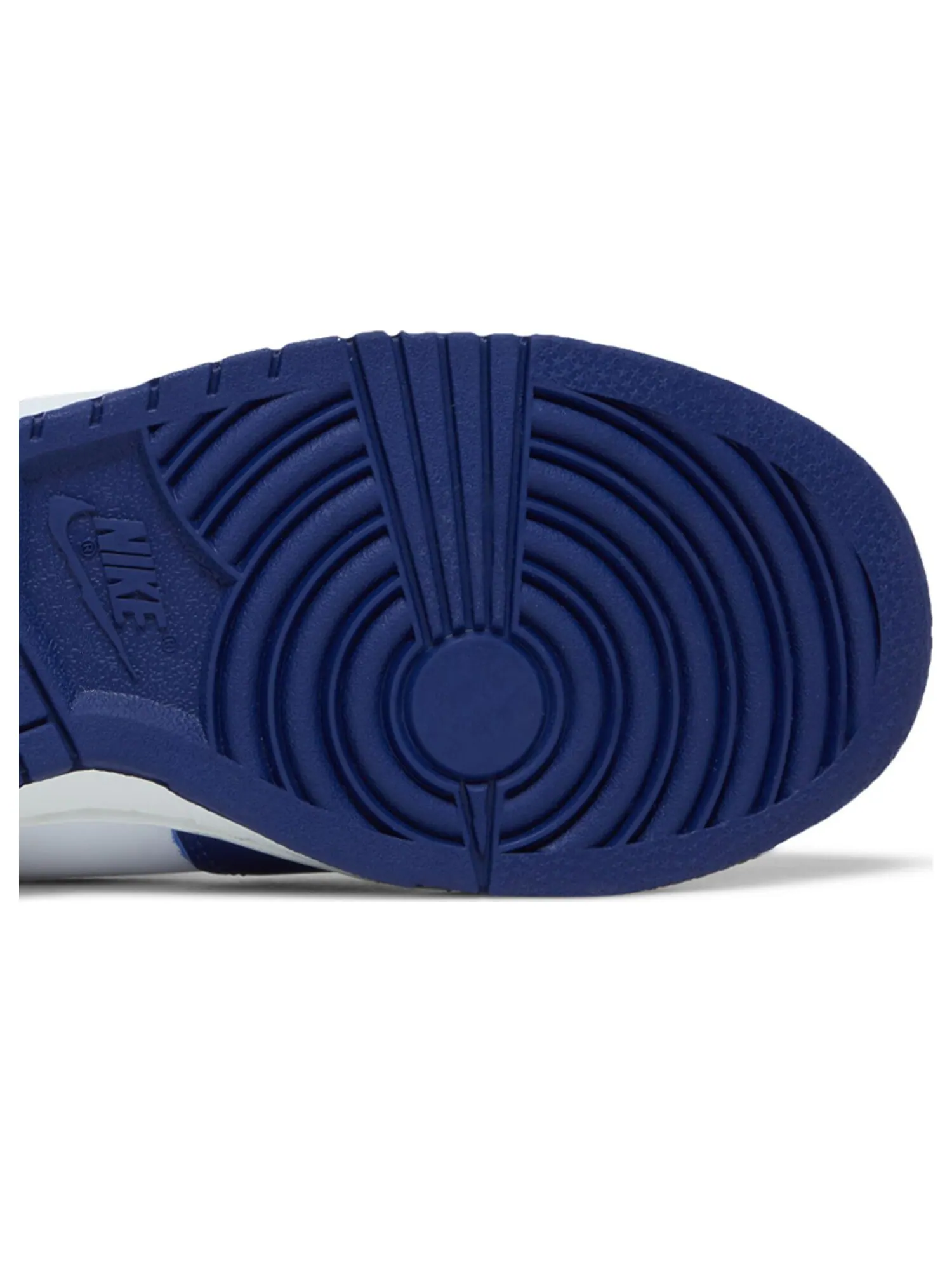 Кроссовки Nike Wmns Dunk High 'Deep Royal Blue' — изображение 5 из 8, синий