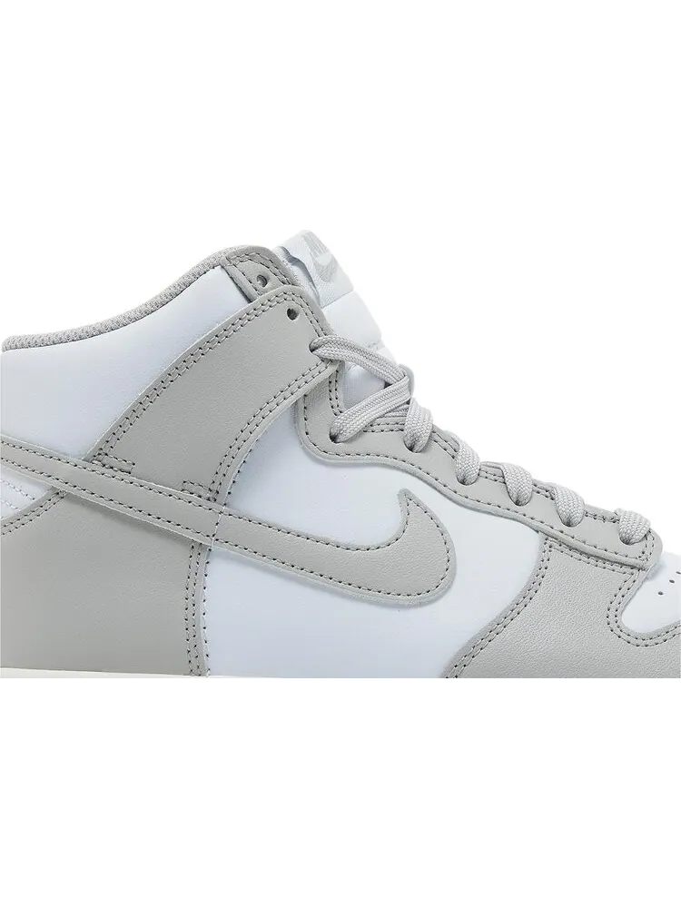 Кроссовки Wmns Dunk High 'Blue Tint' — изображение 2 из 4, синий