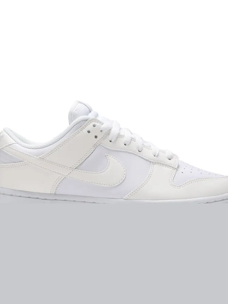 Кроссовки Nike Wmns Dunk Low Next Nature 'Sail' — изображение 2 из 8, бежевый