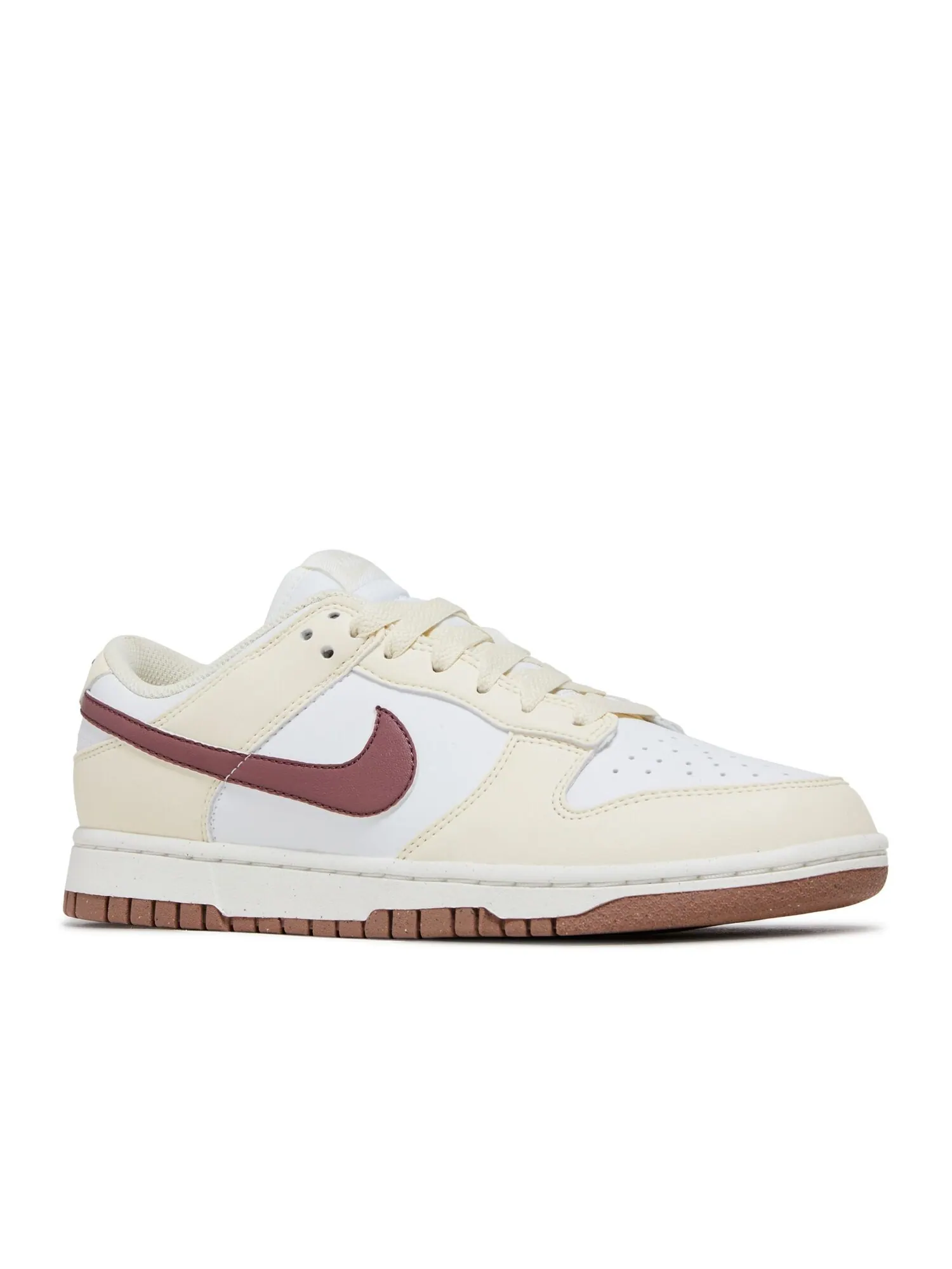 Кроссовки Nike Wmns Dunk Low Next Nature 'Coconut Mauve' — изображение 2 из 4, бежевый