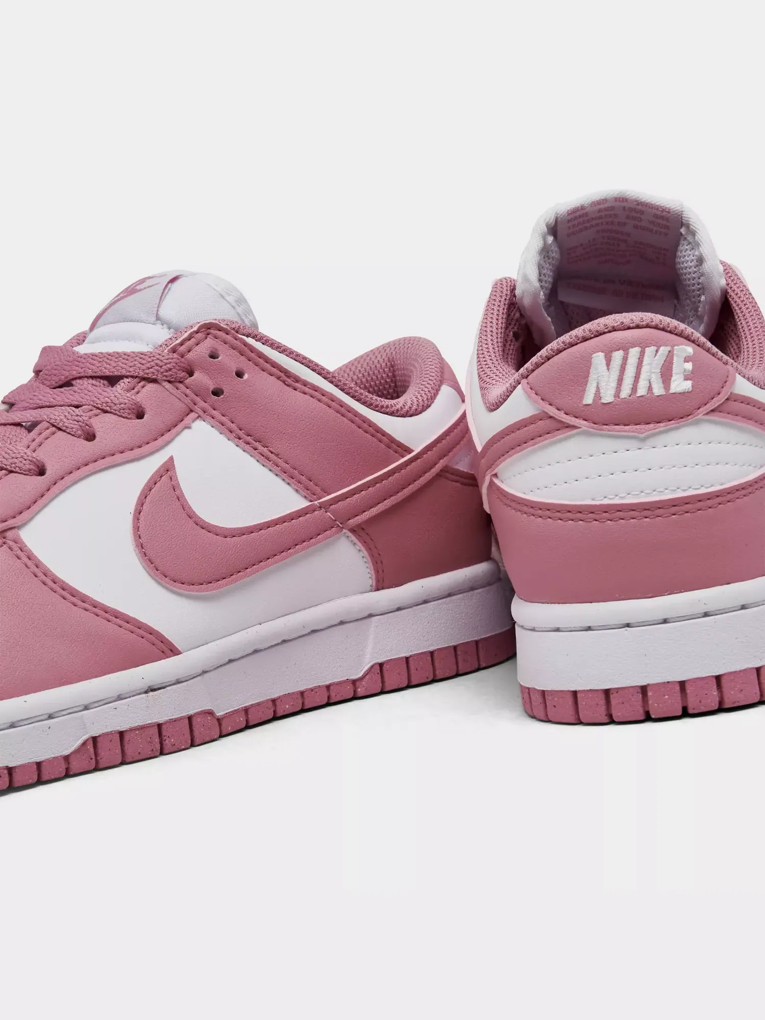 Кроссовки Nike Wmns Dunk Low Next Nature Elemental Pink — изображение 3 из 6, розовый