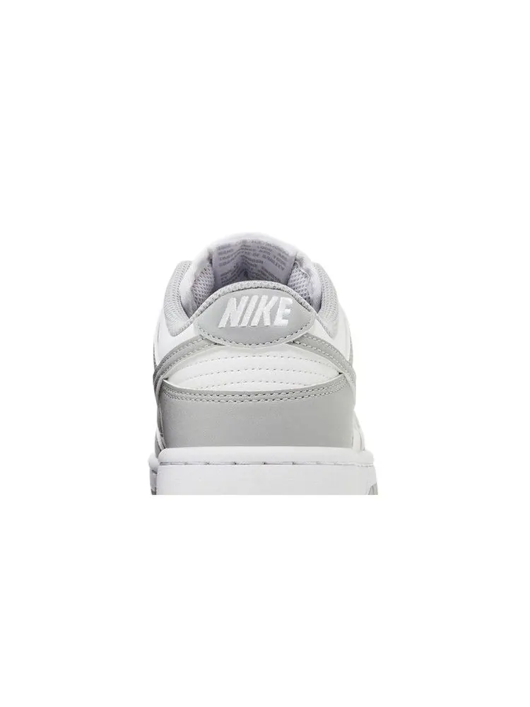 Кроссовки Nike Wmns Dunk Low Next Nature 'Light Smoke Grey' — изображение 8 из 9, белый/светлый серый