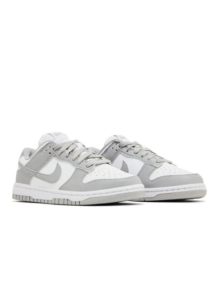 Кроссовки Nike Wmns Dunk Low Next Nature 'Light Smoke Grey' — изображение 9 из 9, белый/светлый серый