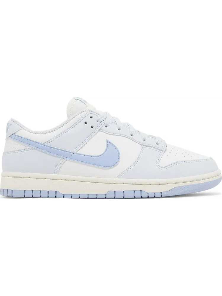Кроссовки Wmns Dunk Low Next Nature 'Blue Tint' — изображение 1 из 4, синий