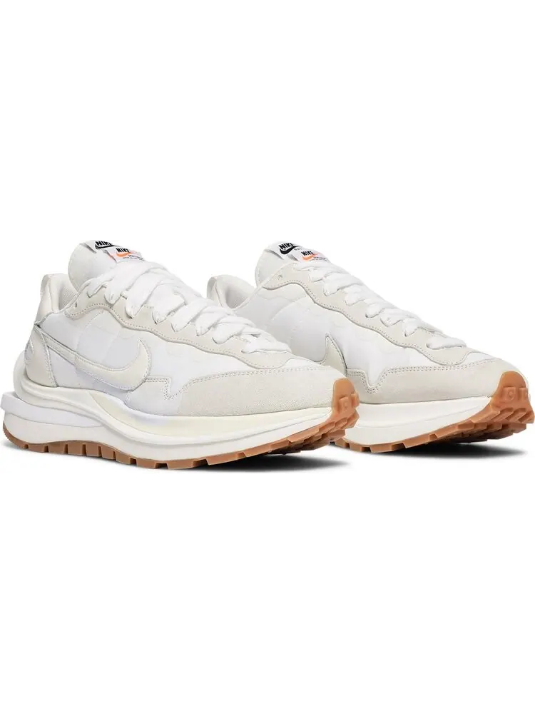 Кроссовки Nike sacai x VaporWaffle 'Sail Gum' — изображение 8 из 10, белый