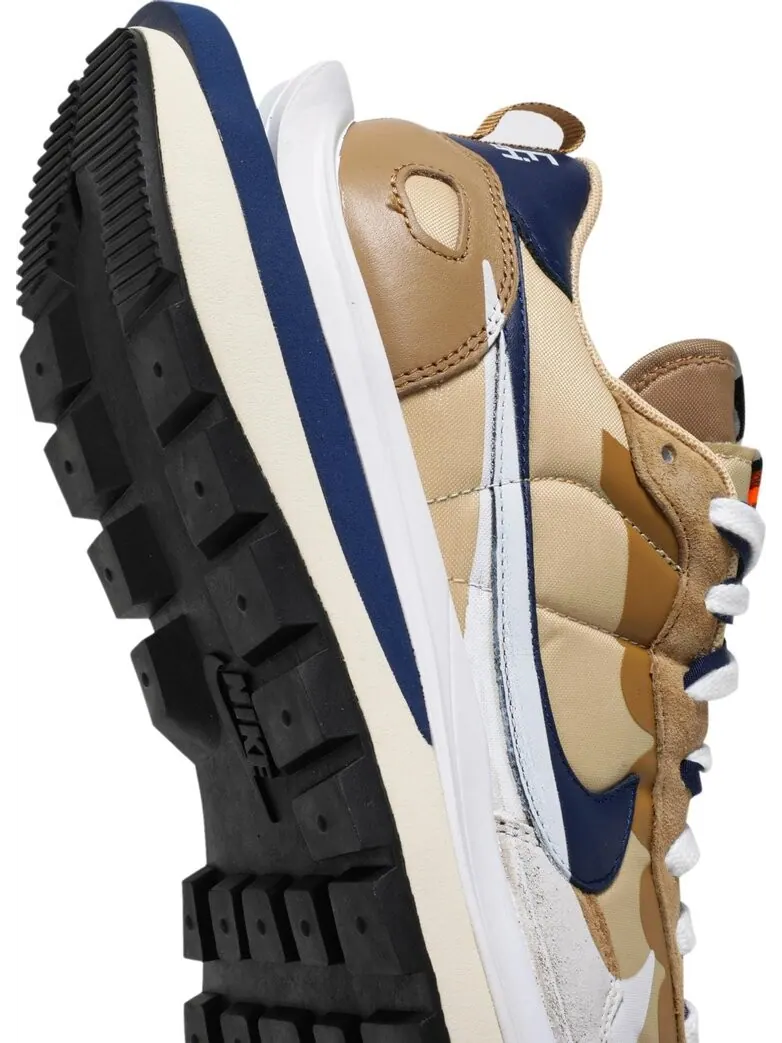 Кроссовки Nike sacai x VaporWaffle 'Sesame Blue Void' — изображение 10 из 10, бежевый