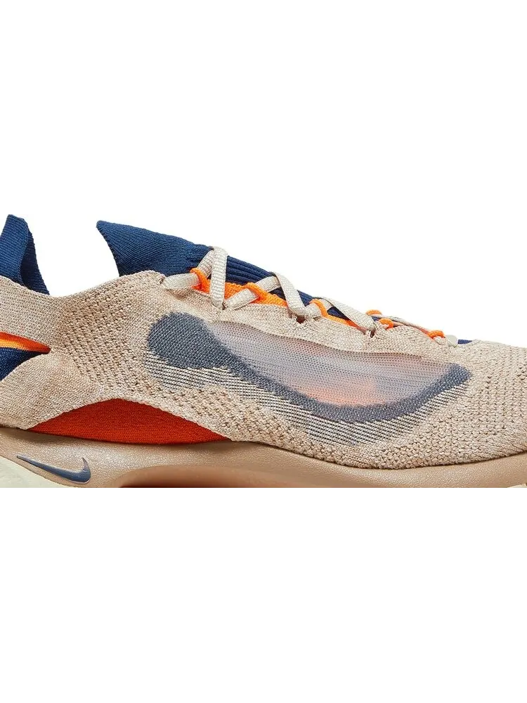 Кроссовки Nike Spark Flyknit 'Hemp Total Orange' — изображение 2 из 8, коричневый