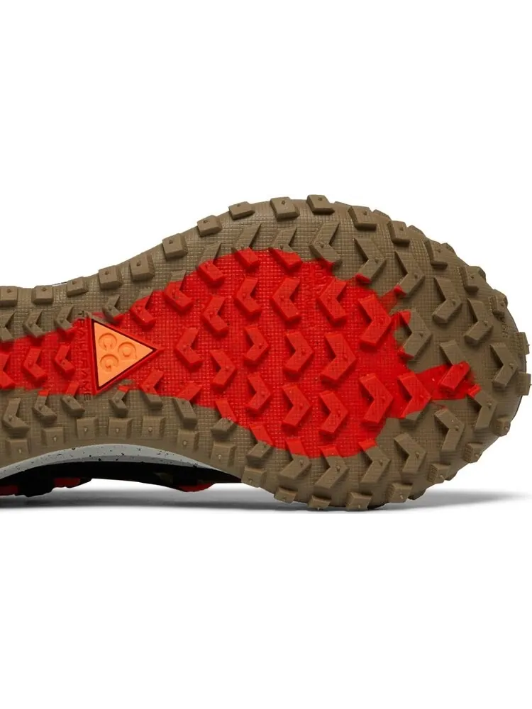 Кроссовки Nike ACG Mountain Fly Low GTX SE 'Hazel Rush' — изображение 5 из 8, коричневый