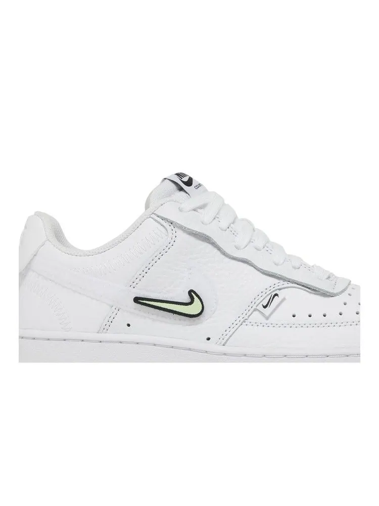 Кроссовки Nike Wmns Court Vision Low 'Valentine's Day - White Volt' — изображение 3 из 9, белый/белый/черный