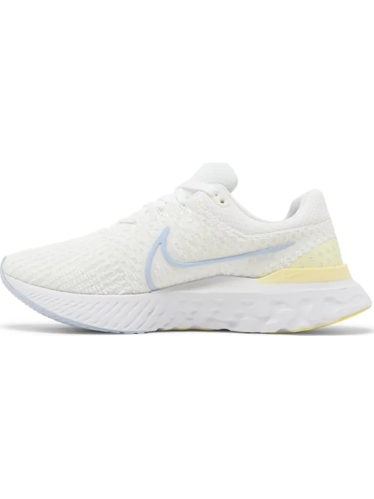 Кроссовки Nike Wmns React Infinity Run Flyknit 3 'White Light Marine' — изображение 3 из 8, белый