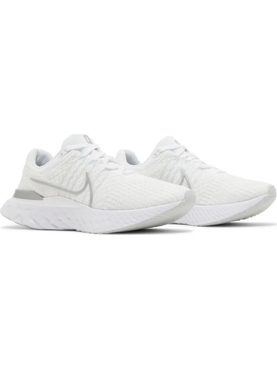 Кроссовки Nike Wmns React Infinity Run Flyknit 3 — изображение 2 из 4, белый/серый
