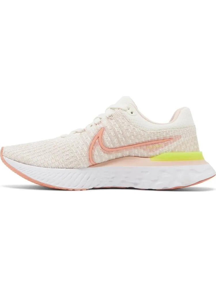 Кроссовки Nike Wmns React Infinity Run Flyknit 3 'Sail Light Madder Root' — изображение 3 из 8, розовый