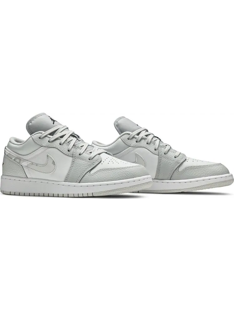 Кроссовки Air Jordan 1 Low SE GS White Camo — изображение 8 из 8, белый