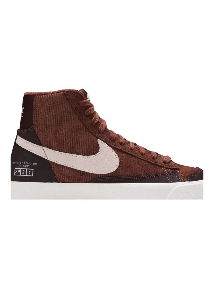 Кроссовки Nike Wmns Blazer Mid, 77 — изображение 2 из 8, коричневый