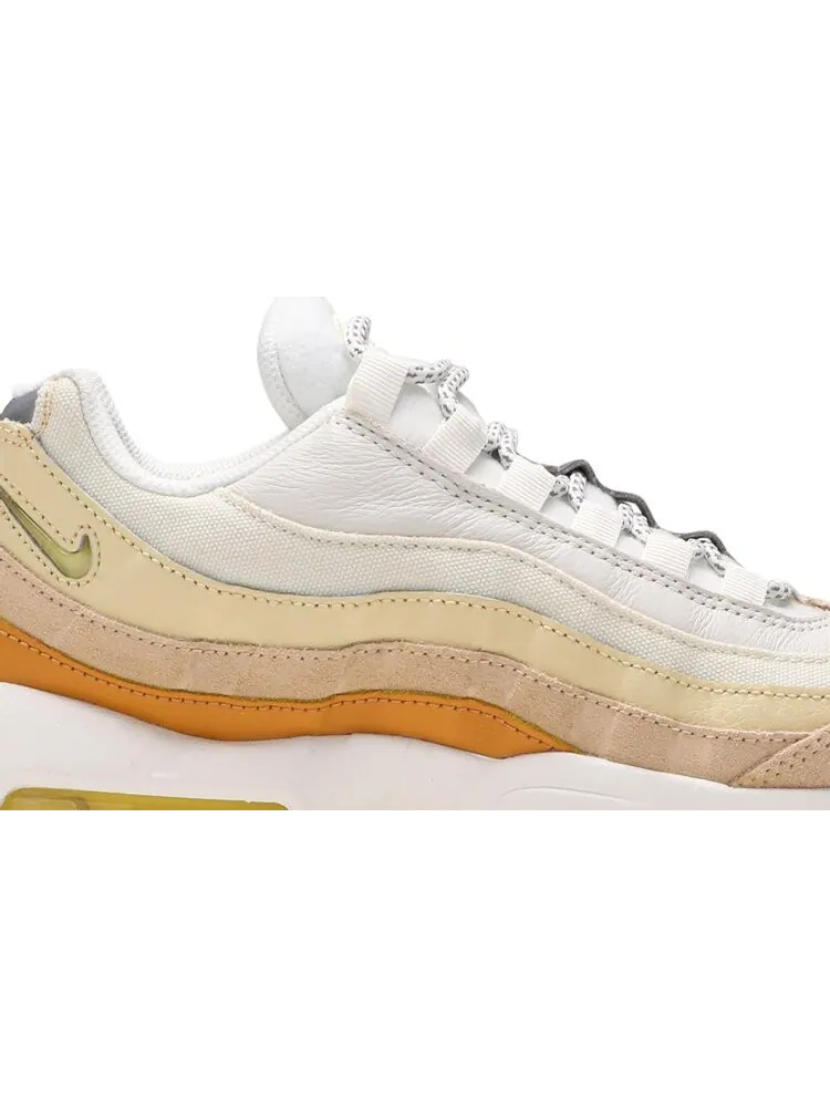 Кроссовки Nike Wmns Air Max 95 'Coconut Milk' — изображение 2 из 8, бежевый