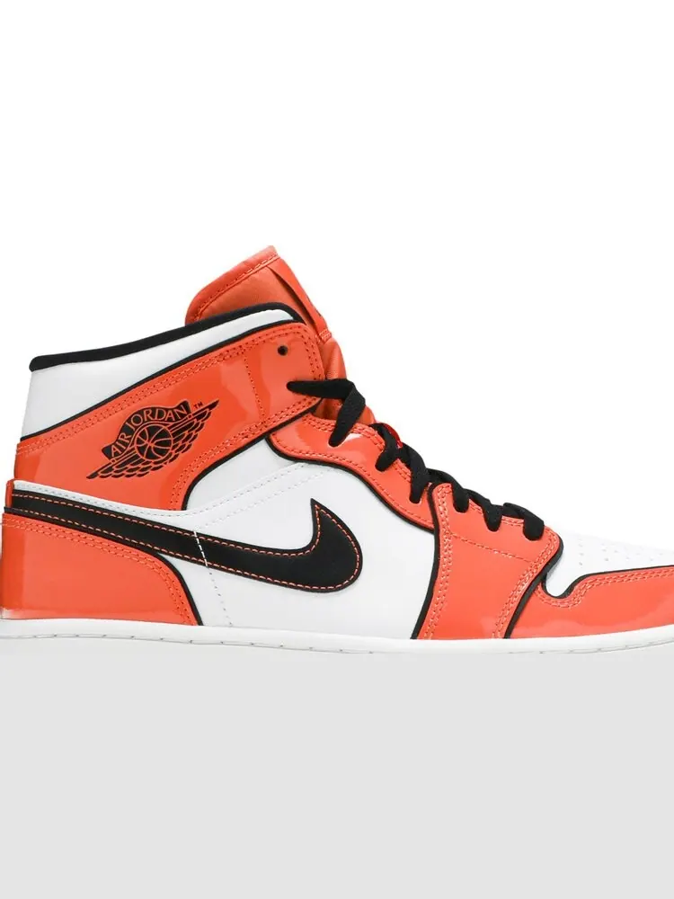 Кроссовки Air Jordan 1 Mid SE Turf Orange, кожаные — изображение 2 из 8, оранжевые
