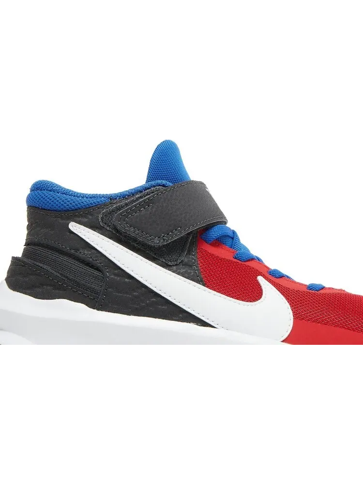 Кроссовки Nike Team Hustle D10 FlyEase GS 'University Red Game Royal' — изображение 2 из 8, красный