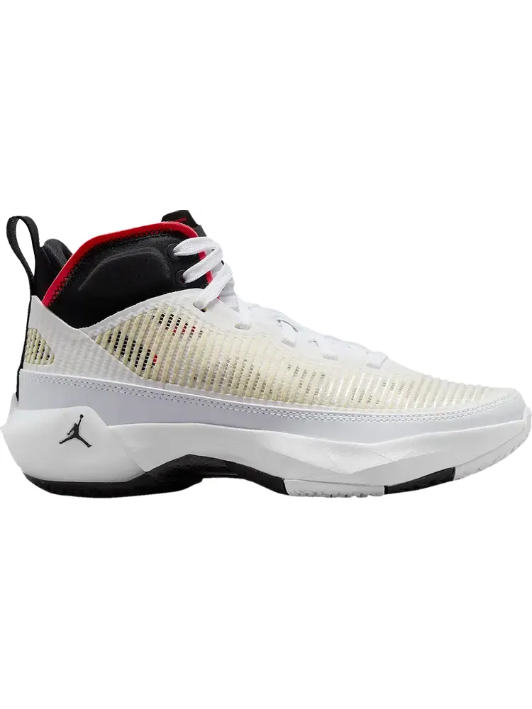 Кроссовки Air Jordan 37 GS Siren Red — изображение 1 из 1, белый